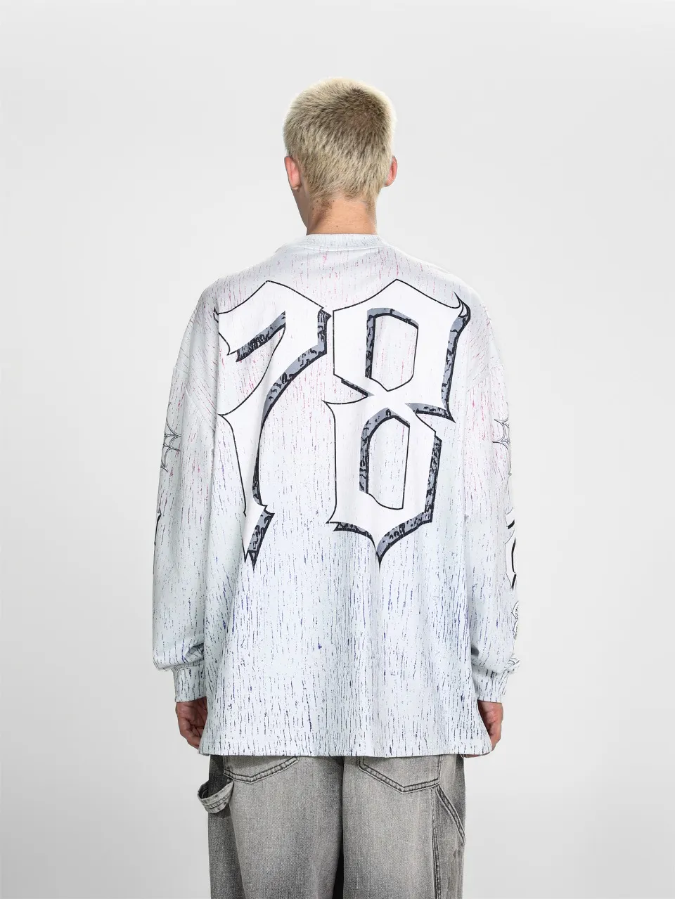 Saint michael tears all-over printed long-sleeved vintage autumn and winter T-shirt Style number: 105 Size: M L XL Wholesale price: 136 Color: Picture color